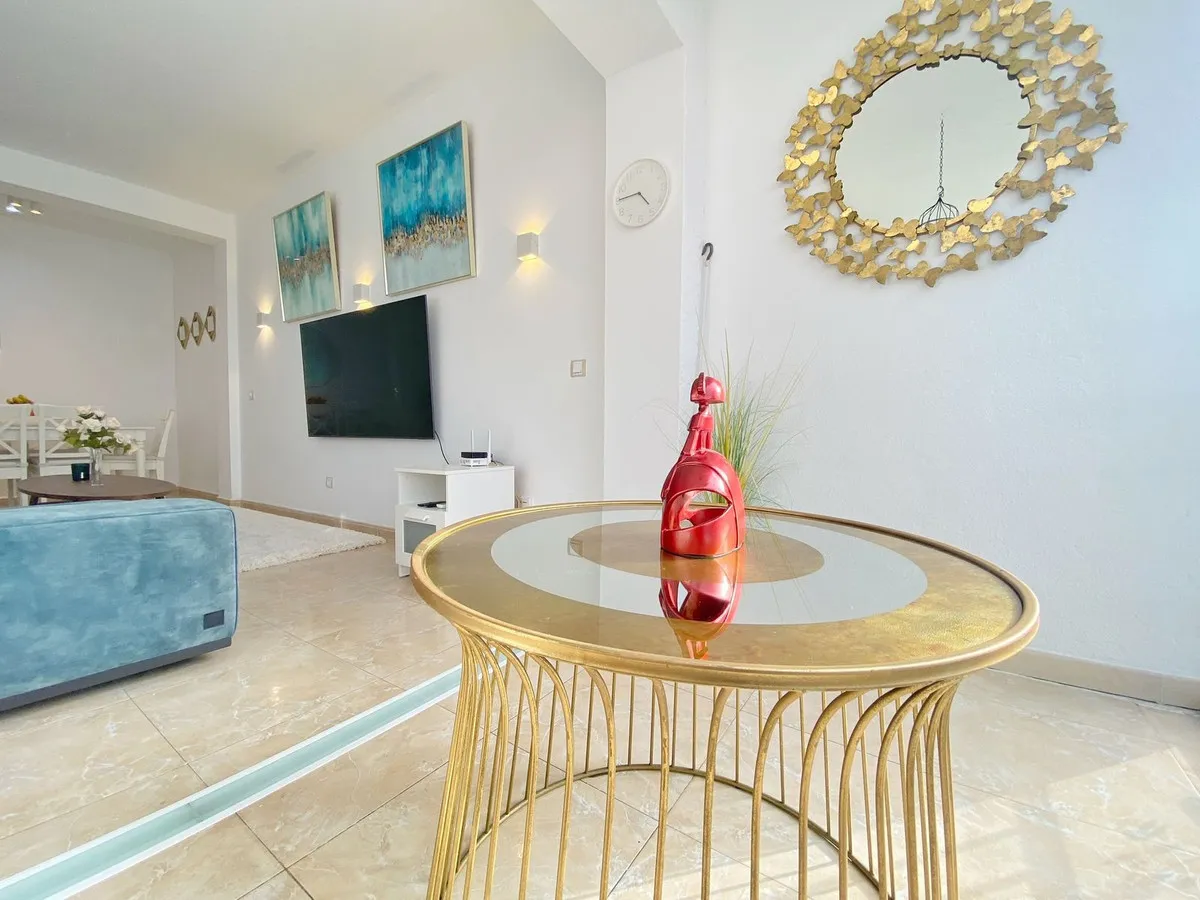 7d09113d-6728-4f8b-8606-0ca39182bec4