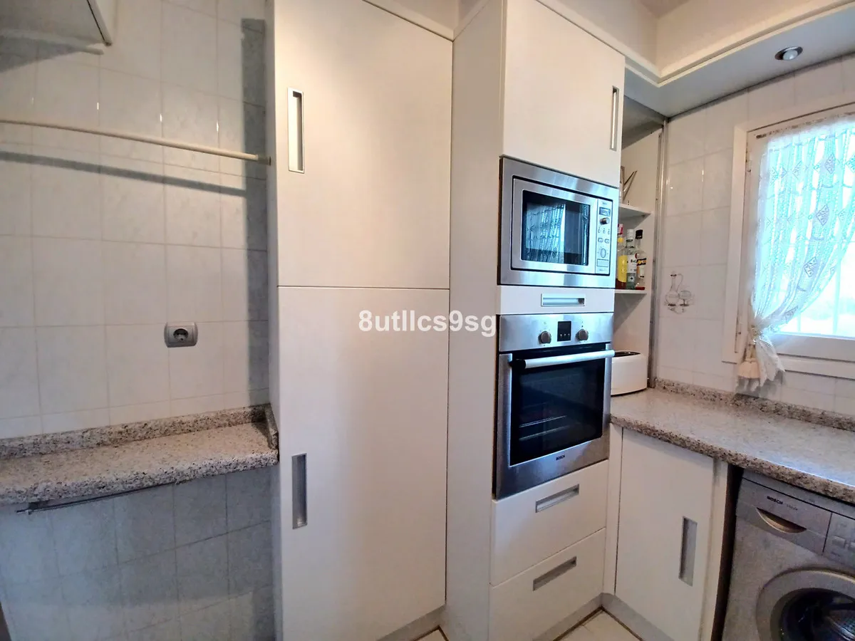 42027d61-24d6-4fa2-a062-4037f71e3b06