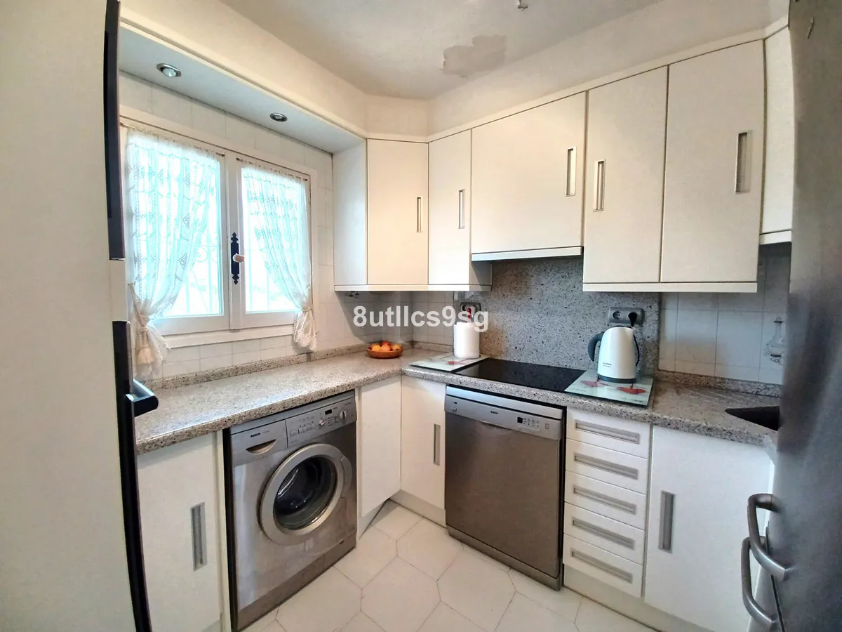 7a141faa-2c42-429b-b94a-92da48dad700