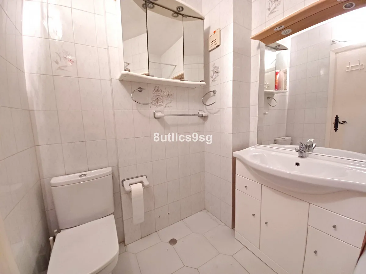 a8391dae-b74a-4251-bb0f-bd9ee8486a6a