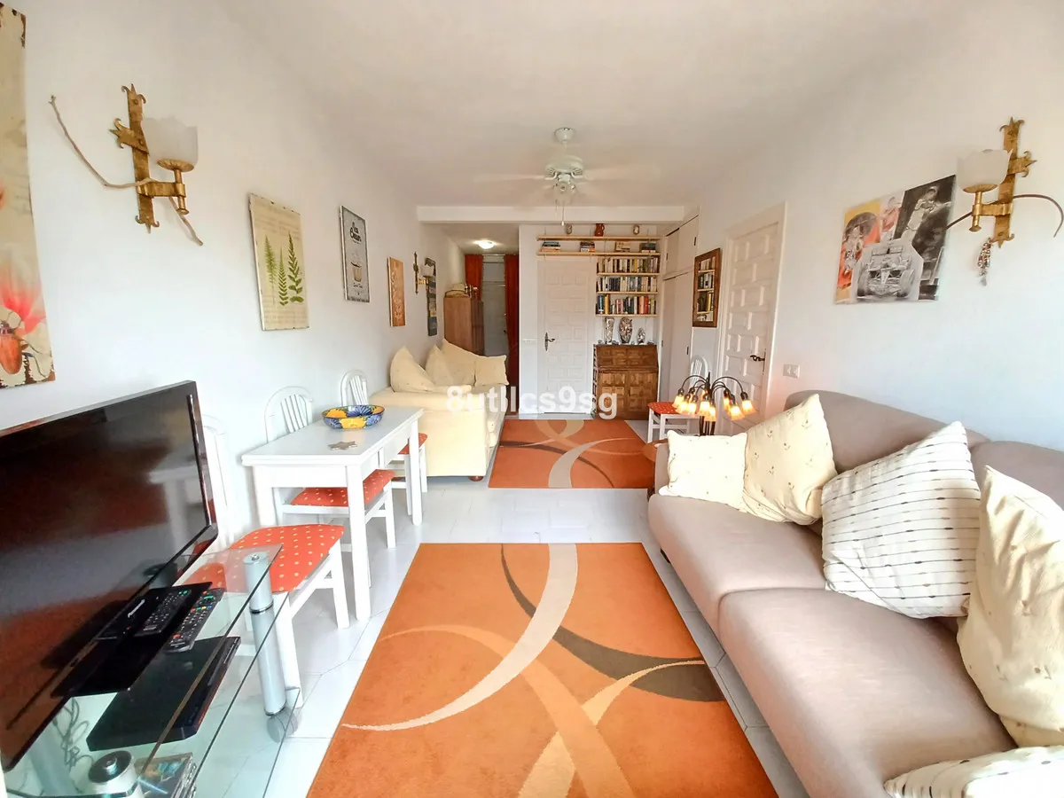 d6c5b00d-8ea7-47a1-a7b9-76d674ebfeea