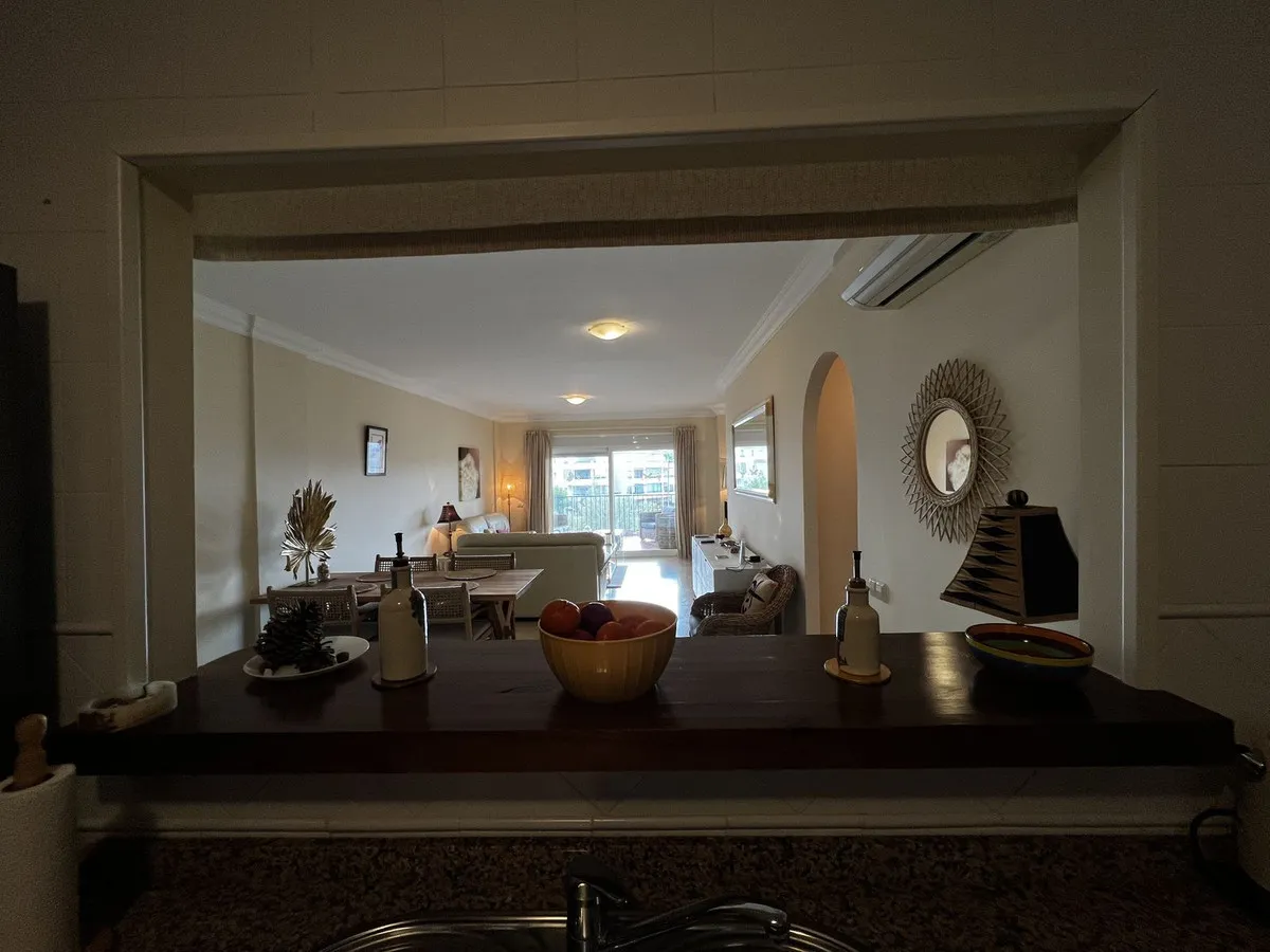 4d0da083-ac30-4ce7-94fb-fe5f8eda3506