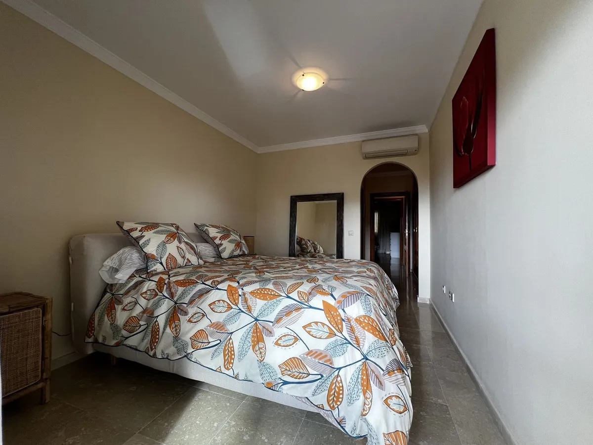 6fa5525d-4820-40ab-854e-a27fcc0164ba