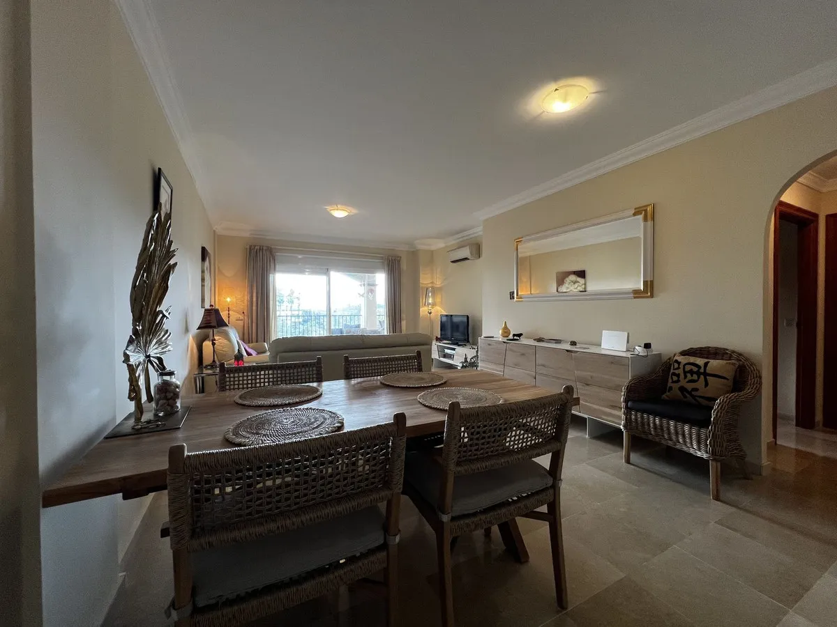 8853b434-9a8e-441f-a526-17fe9b84ceb1