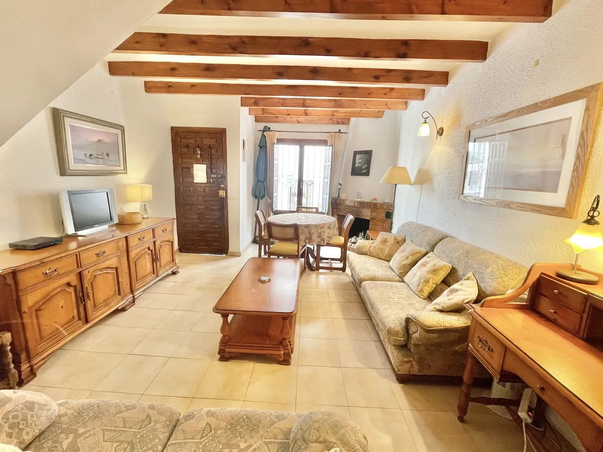 746db54b-8eb5-4a97-9c15-ca77c324575f