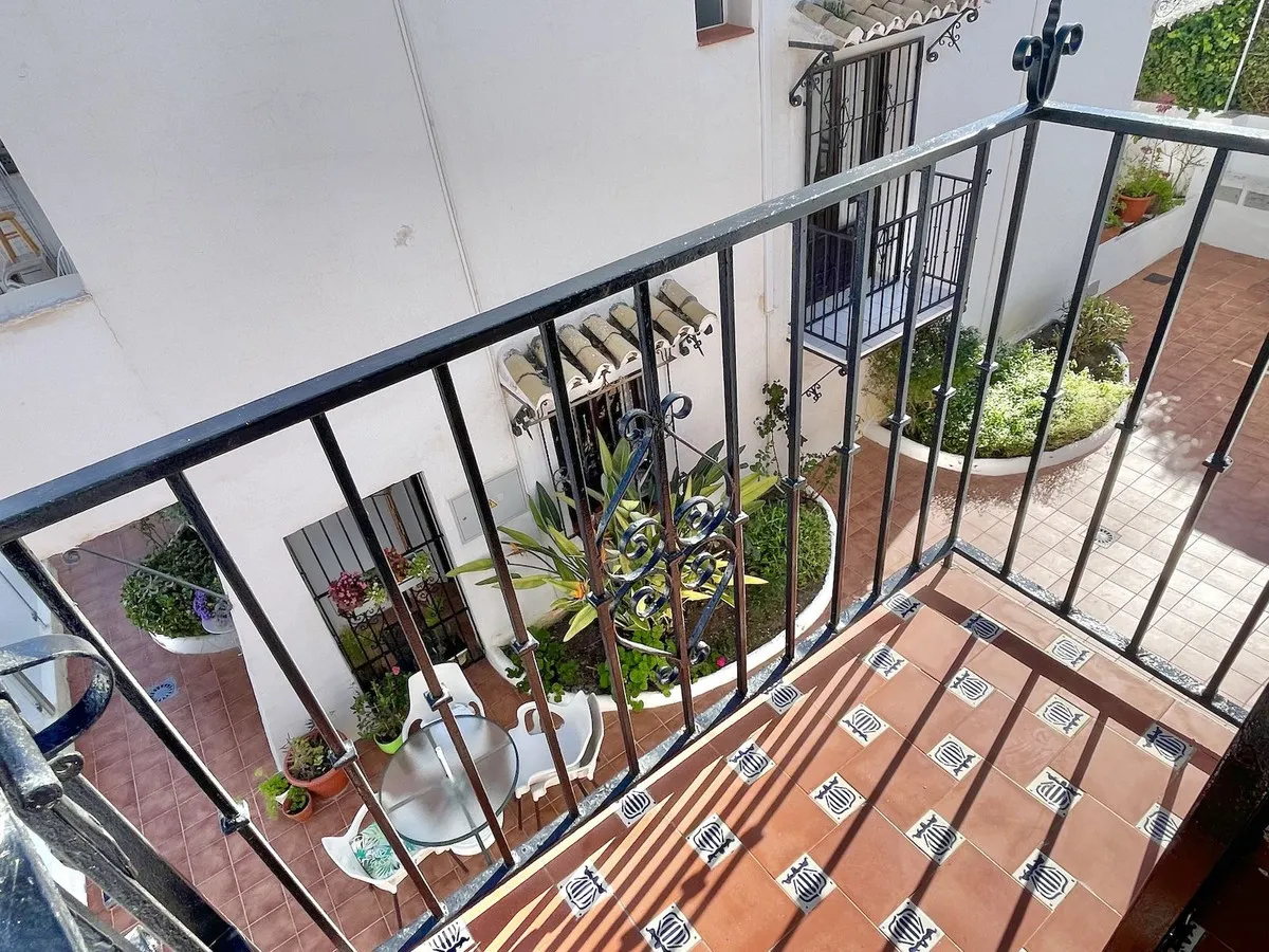 f2494a7e-daad-4f82-97ca-b2a2a7248393