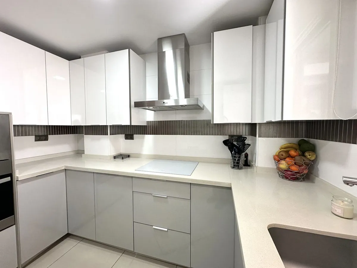 24953d25-4562-4a98-96a6-fcc6b9883d49