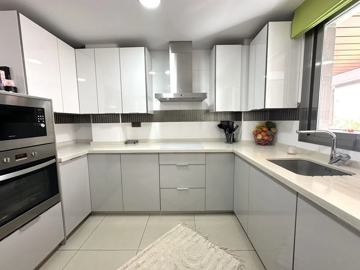 6b3fca6a-1d0d-4cde-aaf3-c8a4d5ca1ce6