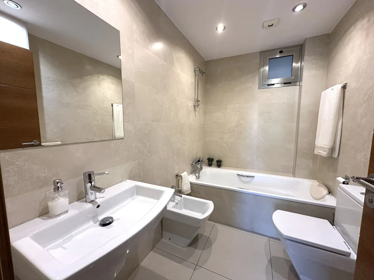 b822bc19-7a59-430f-b0a6-c67cab3375ea