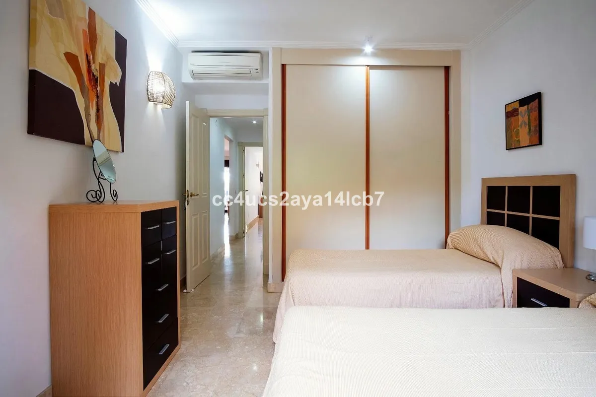 5349045f-1772-4e4c-8f42-87ce330cf43f