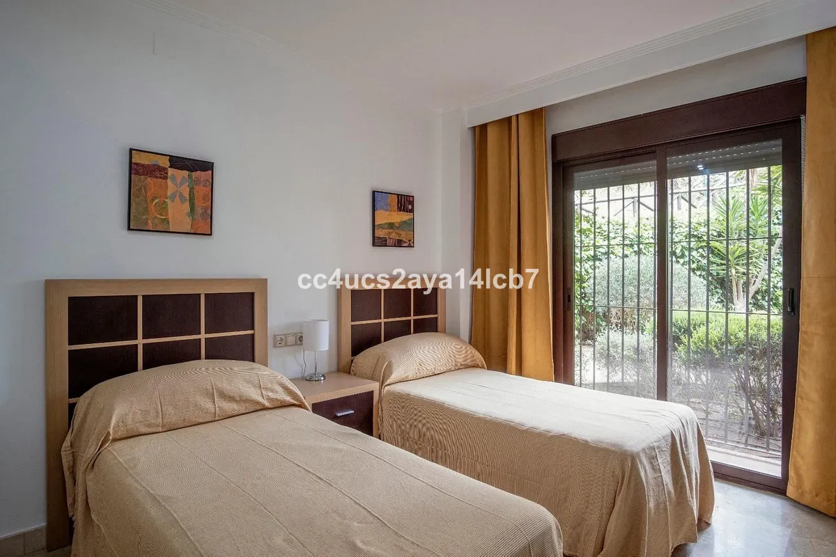 9992c50f-5ce6-4d1c-8a39-a75fd5105626