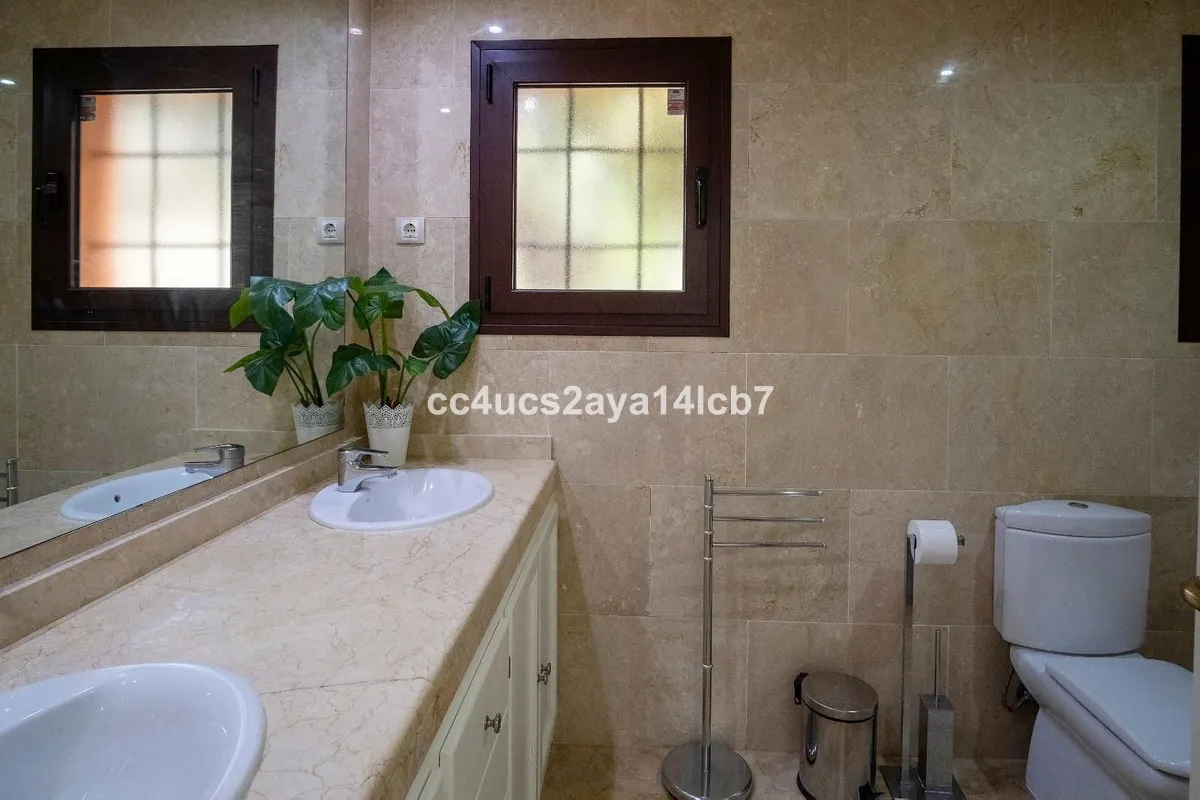 ba5c76e5-9e83-4211-a87c-924cd7934bbc