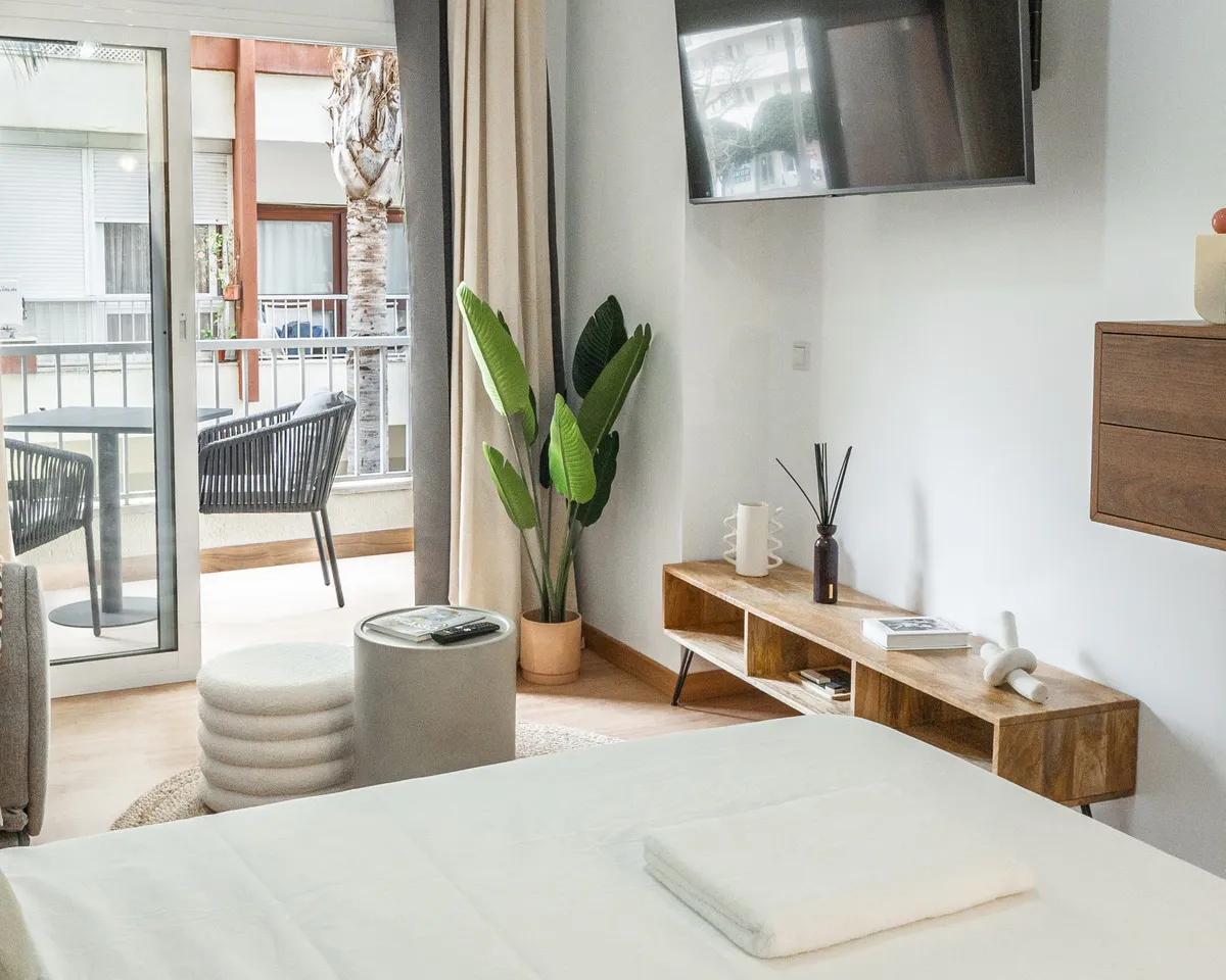 125df305-816b-4485-a6da-34bbff6f42d5