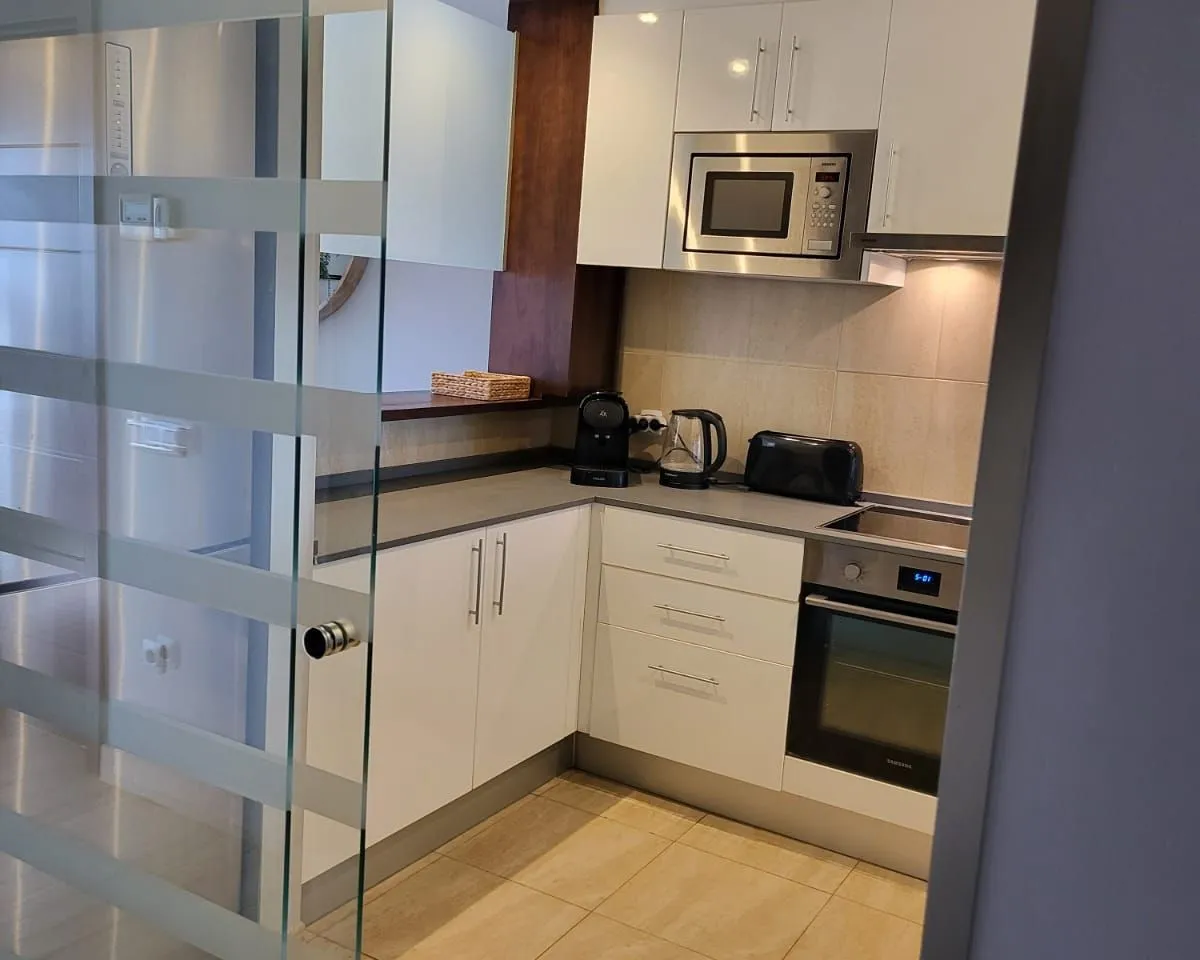 81e7119a-6a0a-48ea-b19c-9f54989558ad