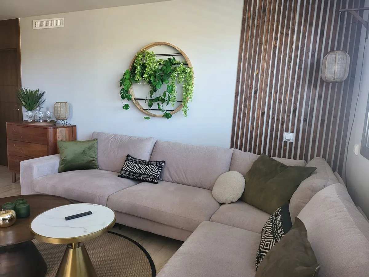 a7c92573-a098-4bb0-ba88-beb0206238de