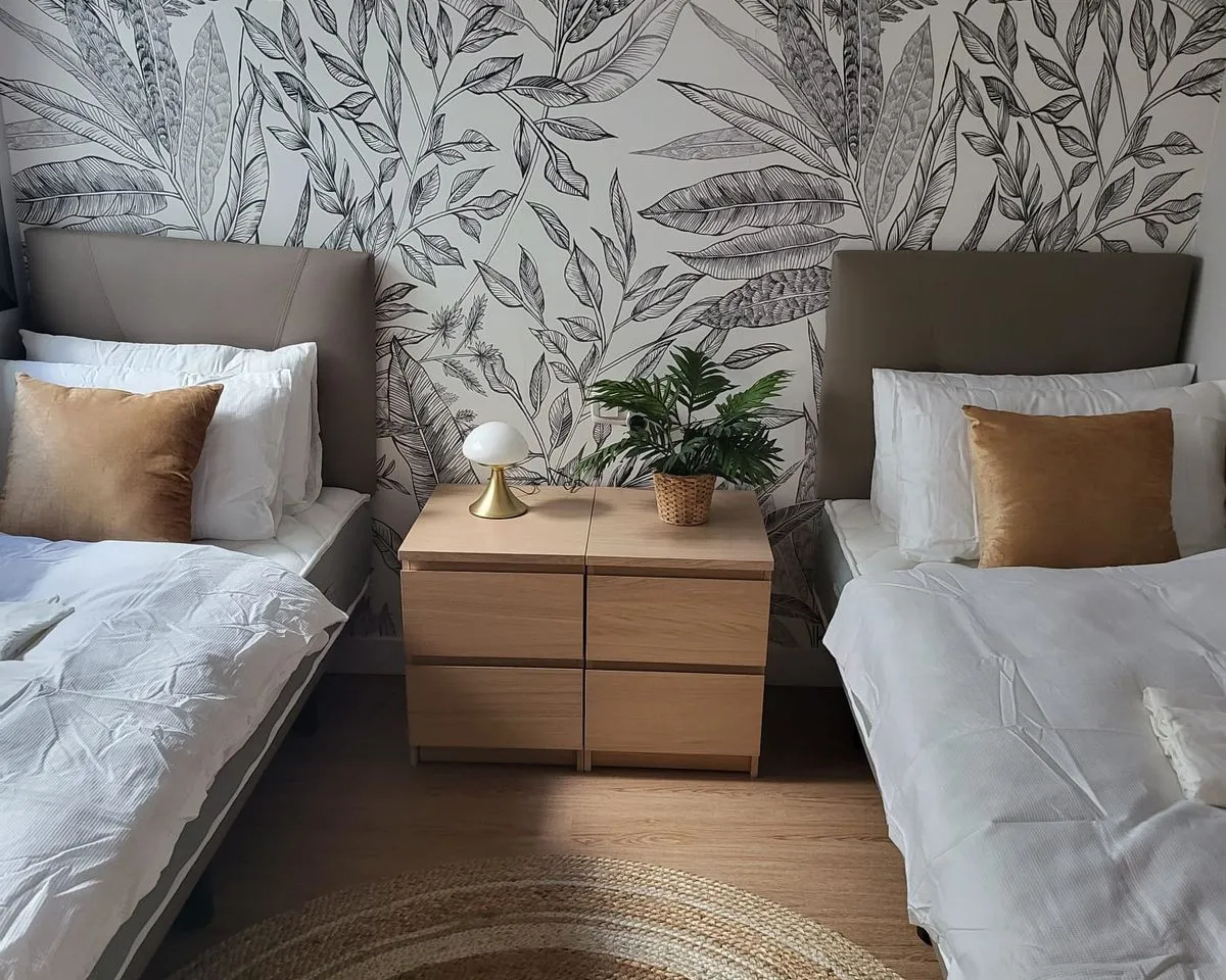 cb3698c6-0434-4006-8da3-00e862937df7