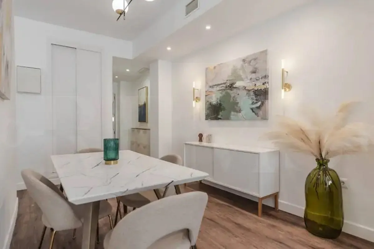 31fc5486-56cd-43b7-aaac-da7add2cd2f2