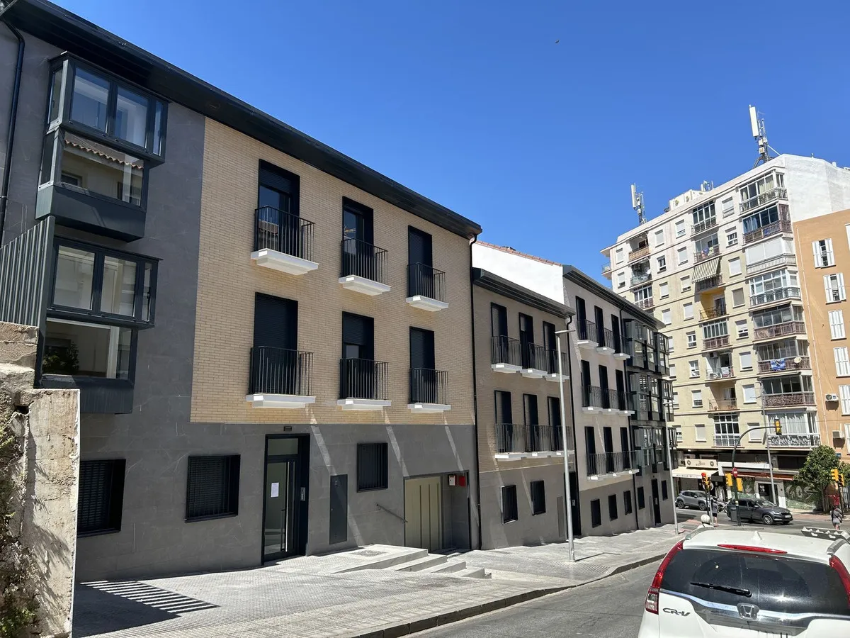 adff3126-d2cd-4fbf-8461-f2b968f602bd