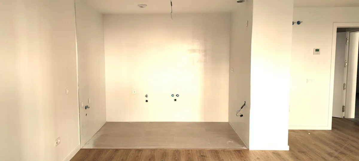 c084cdfb-5a2e-45f8-a4f3-d977dd6976df