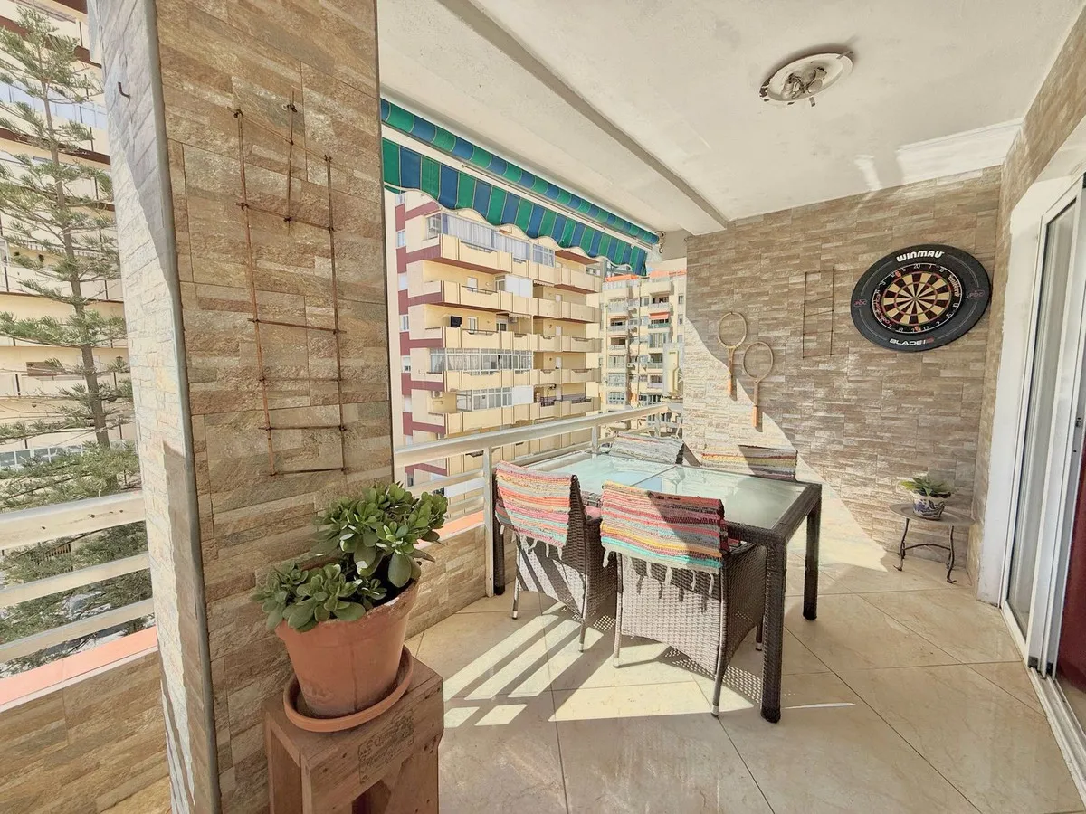 ef25eebf-c344-42ee-8b80-a70a117ac4e0