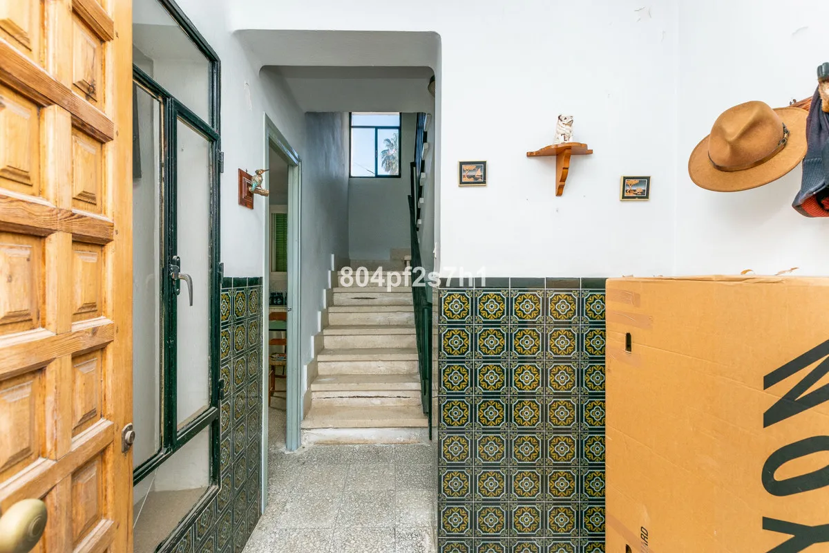 1ecb7b81-7c92-445c-85c4-ed26cebf9aad