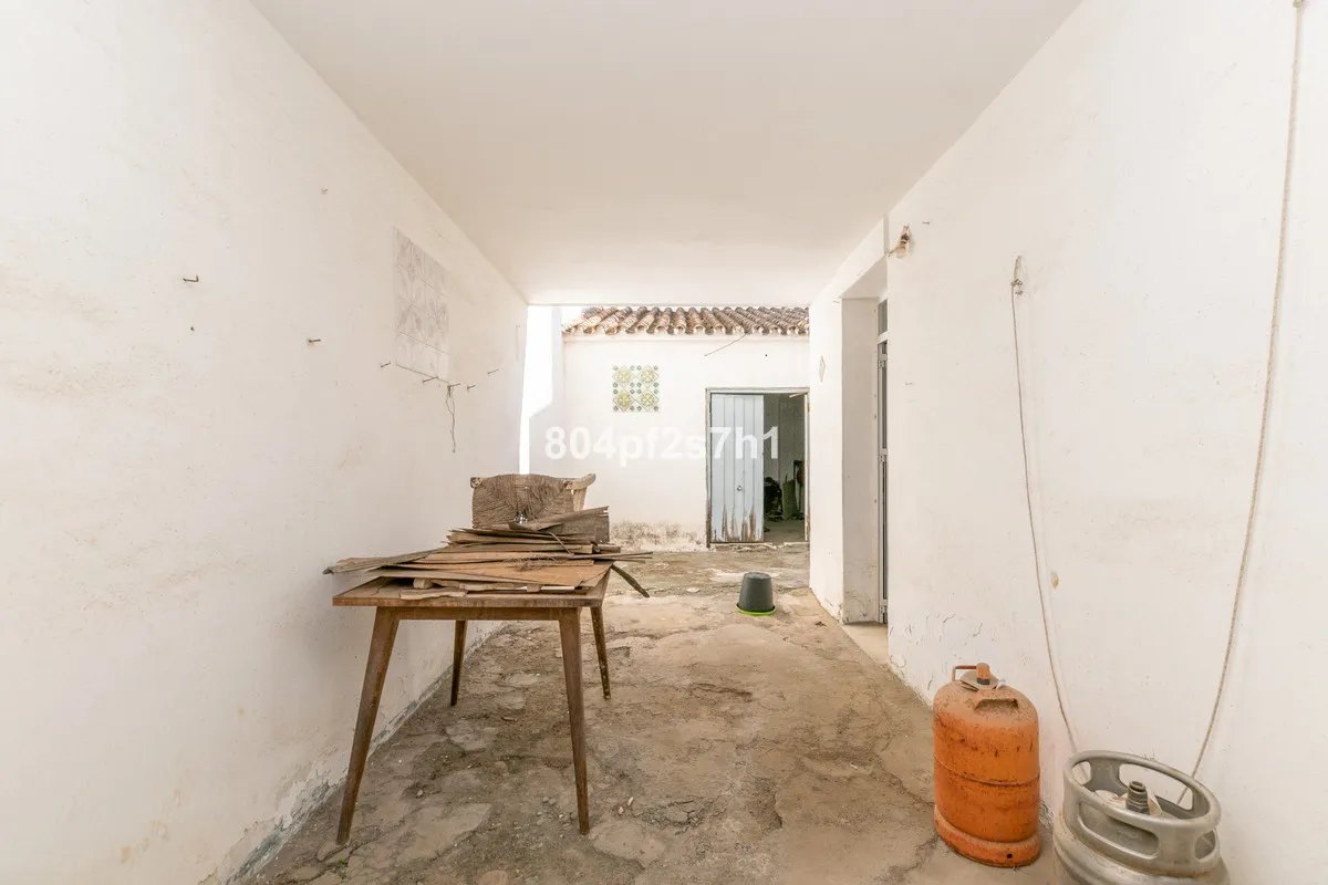 899d4119-90dd-4908-a1c1-795612bc524a