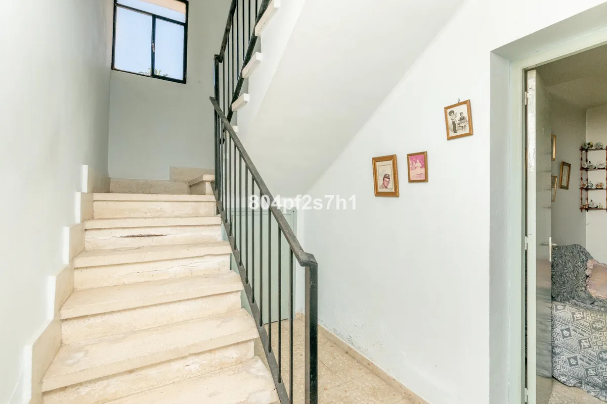 c08e0747-9fb0-438e-ab1c-b43376cea3de