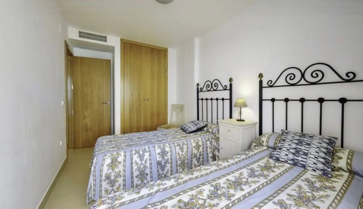 121d4e2e-5b31-4eaf-9607-26fc0a2f1b38