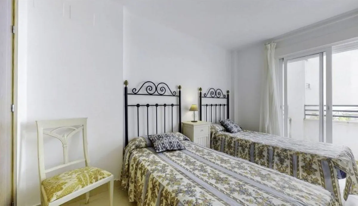 a450efe0-1b12-4a1b-a4db-e109700387ed