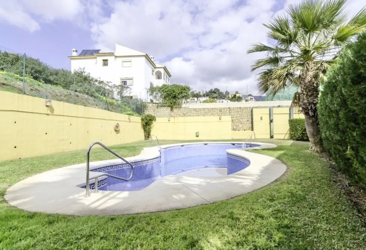 c27143d2-001d-41a7-8f2d-322a9c981e91