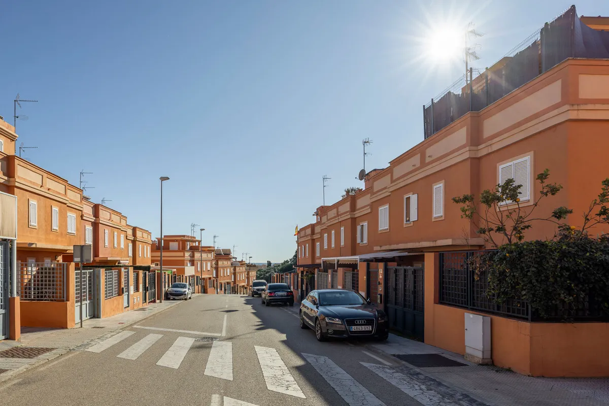 16edbd01-caee-4153-9d35-1bf3c6ffb22a