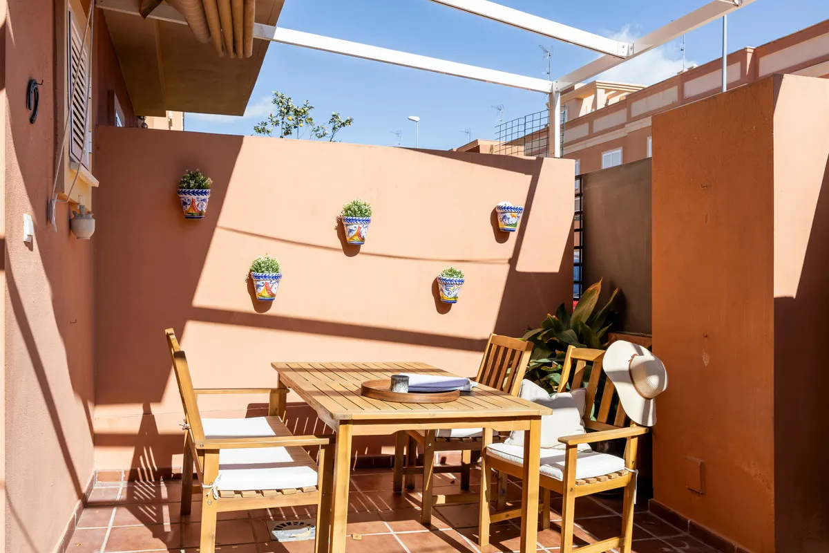 2e700f65-c7e7-4ea7-9e97-5647f0714a76