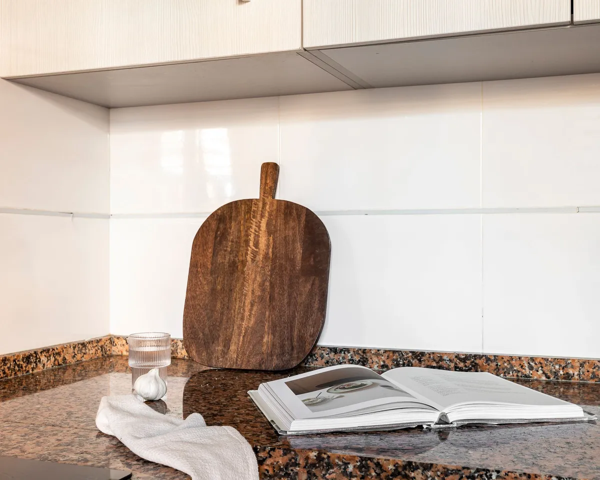 6893a207-520c-4154-8ffd-7d3fbb6d87f6