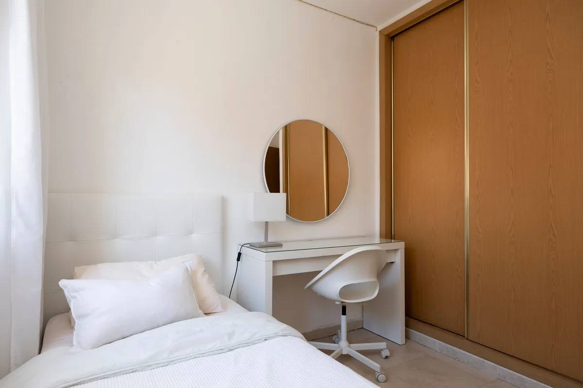 c72272a1-93a3-4ef5-8253-603349273d9c