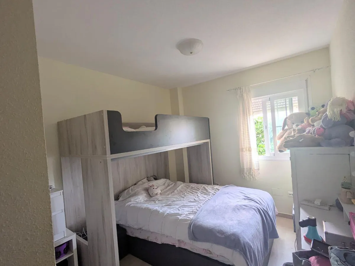 dbbd34ab-5e40-45c0-bb07-9a7c9be6c3f5