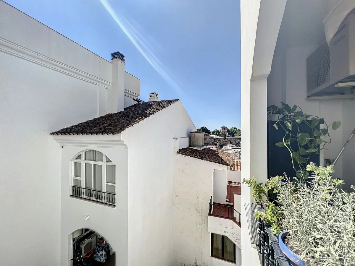 e22b2f53-4bc0-4836-a3c6-89df317a04d1