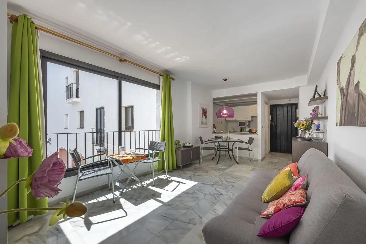 356ea65e-6fbf-4a20-9480-82bc8755de06