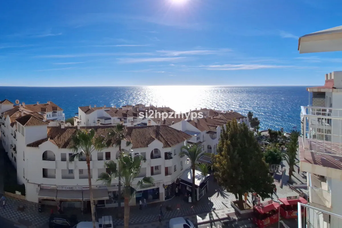 7907e52e-2dd4-44b0-bc9e-c7fe811f2bf0