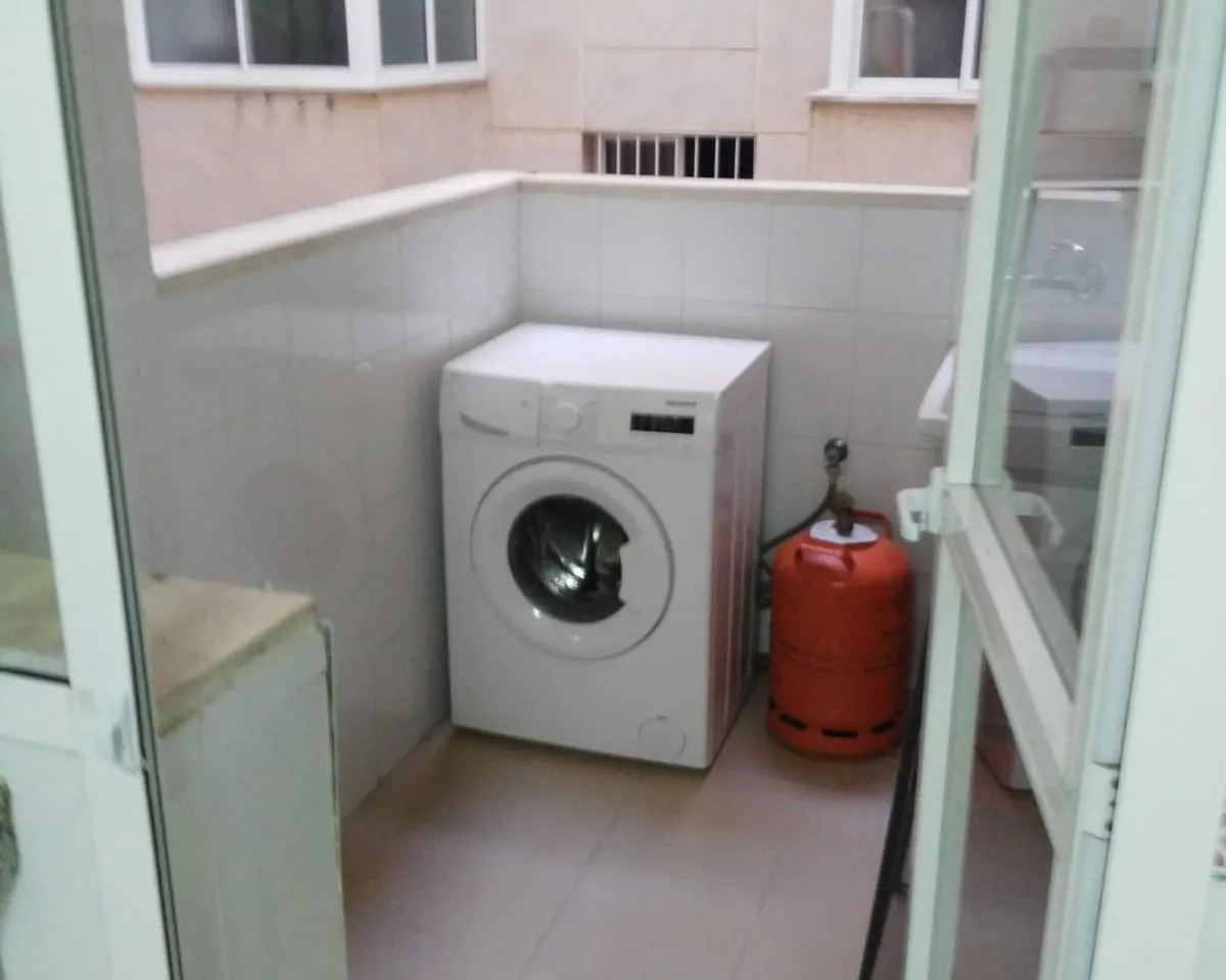 b094ea53-a0a6-4c88-b947-a09c13e625e1