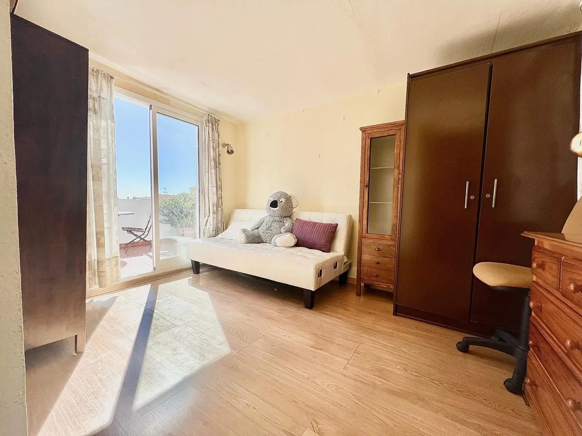 d1767844-8370-4710-8f60-3d886f637304