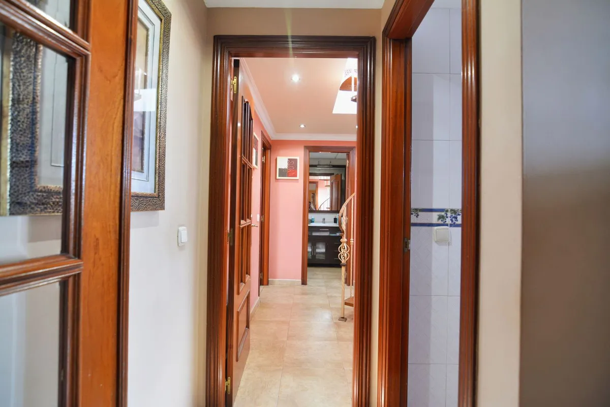 0d5f4541-3a7c-4598-b2dd-f5397c665ab5