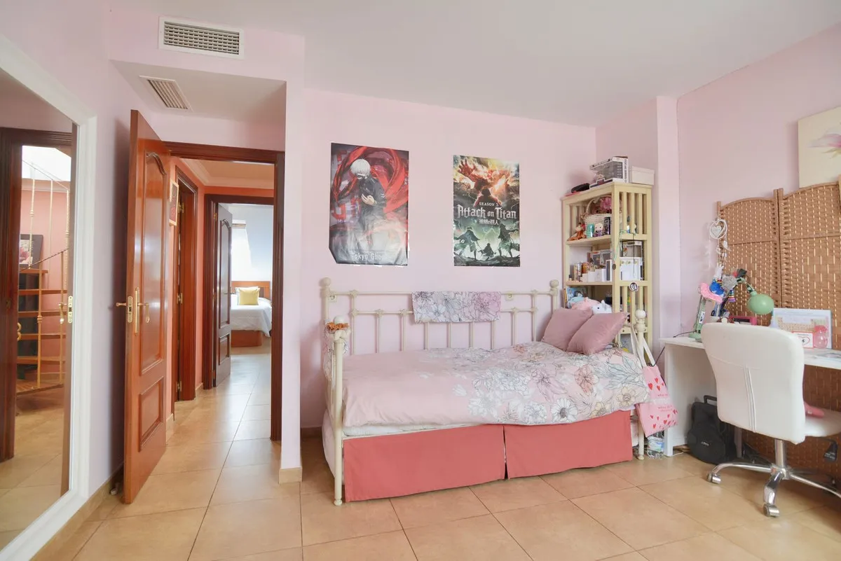 8cefb6a1-2f9d-4f8f-95b5-5be367779852