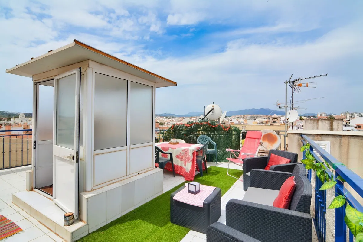 c3a289df-c9d0-4ce2-90bd-2f5a94a1e917