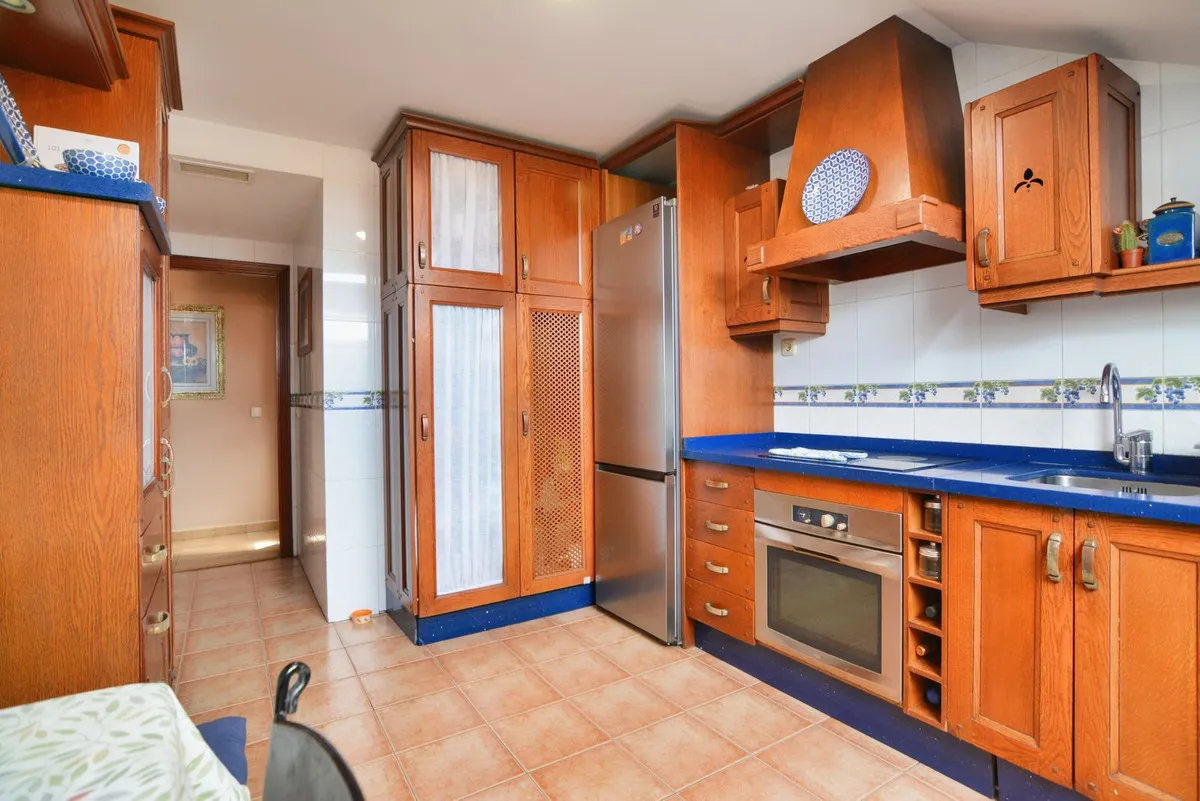 e1019148-8946-4d50-8675-97683546886e