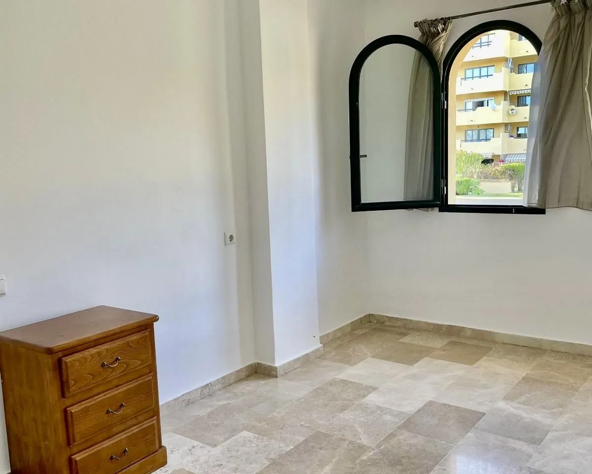 2e3357ee-6a2c-44b2-b93f-a5e01f3bf1e4