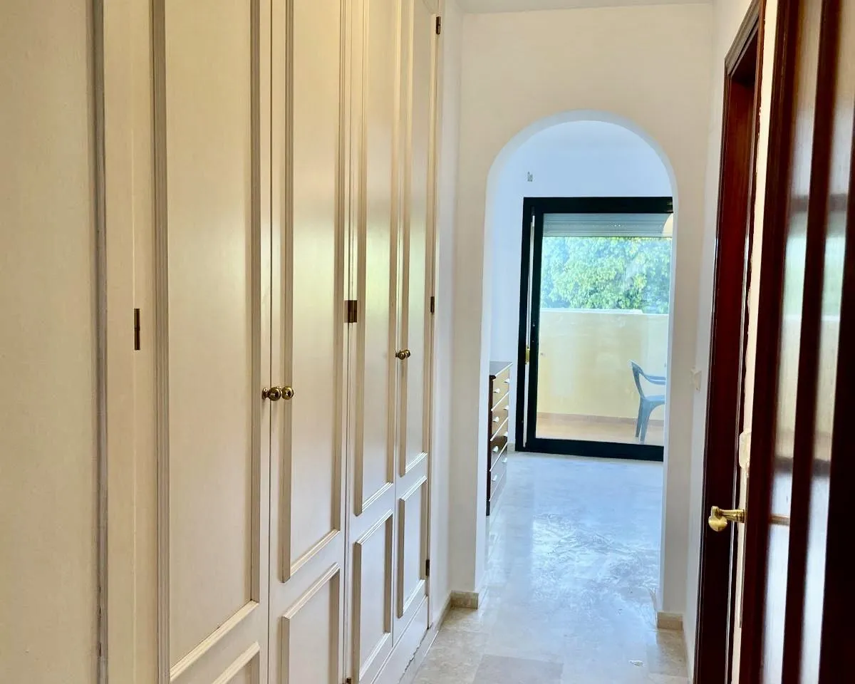 ea5ade27-8eff-47c6-8d9f-2bf791d8ff47