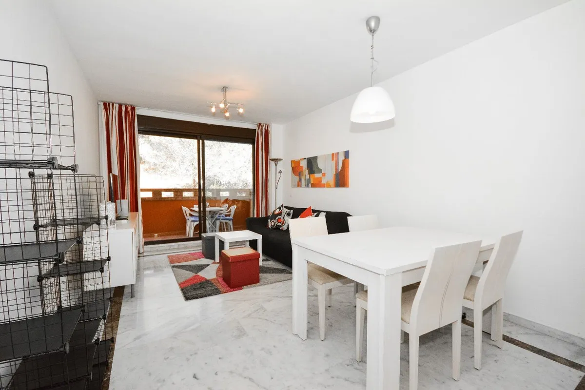 8e47f590-b4e0-4db1-8779-561f1d7b9b7c