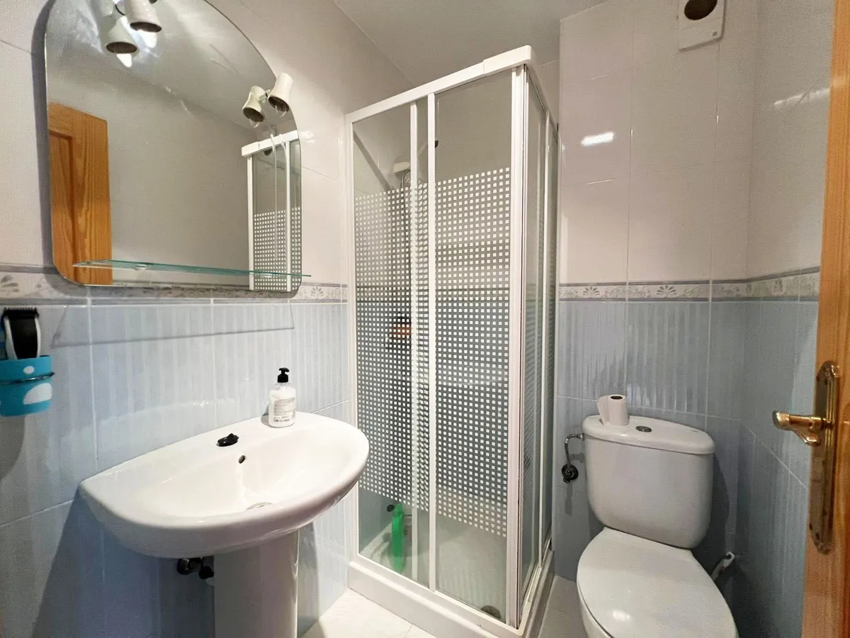 37922f89-d65f-4e6c-a930-8c0e1d1205e0