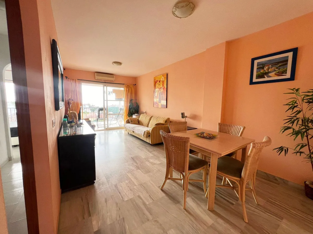 51fc2a60-0ad7-4cfb-b0a9-f9f5717a826c