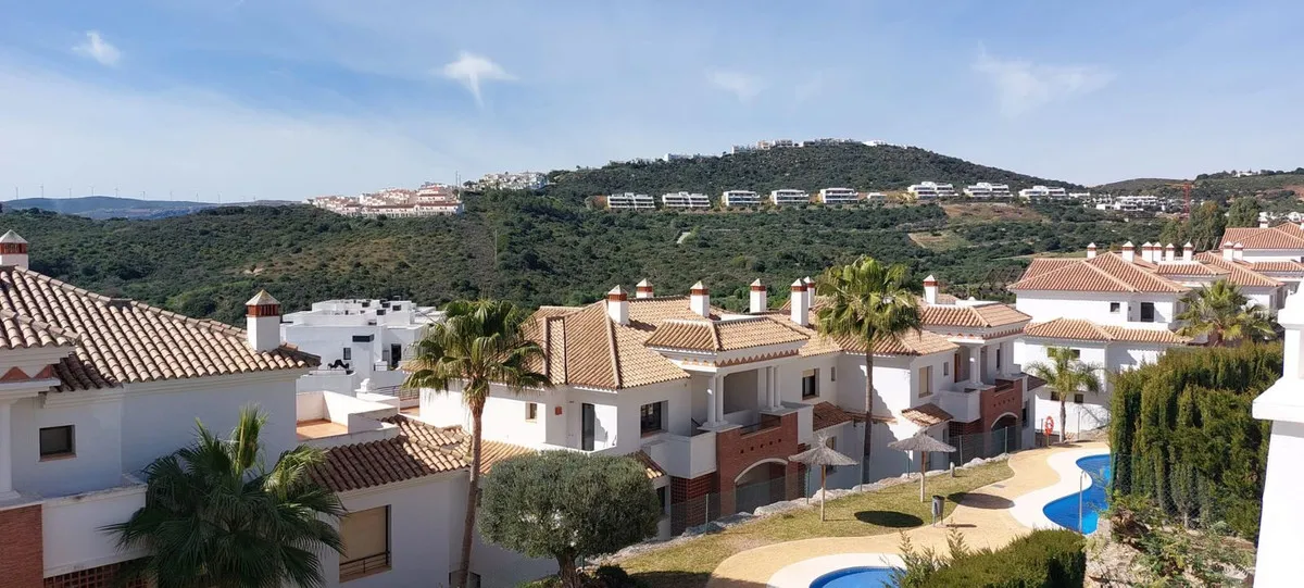 19f40b5d-f533-4fca-8fa5-10c936dfe1a4